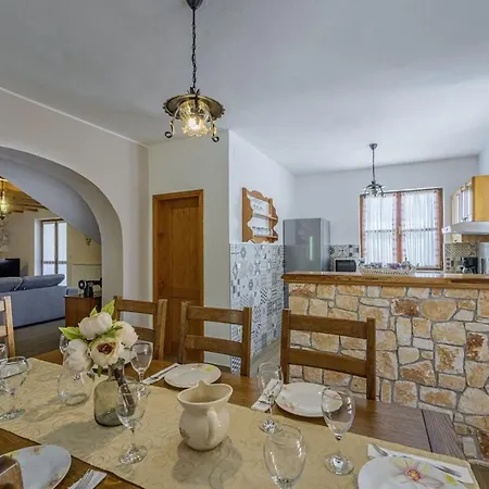 Villa Braidizza In Kavran *